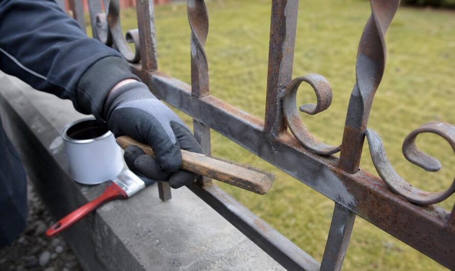 Jak zabezpieczyć metalowe ogrodzenie przed korozją?